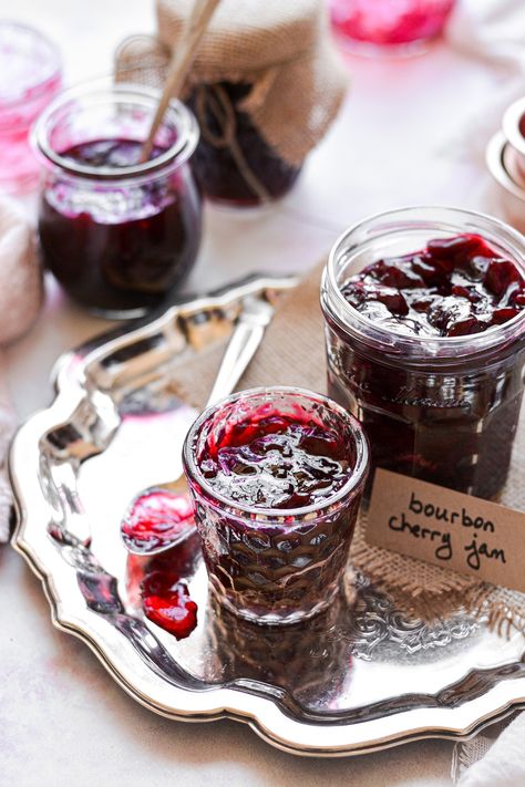 Homemade cherry jam that's quick and easy to make, with a hint of vanilla and bourbon for the most delicious flavor! Black Cherry Jam, Homemade Bourbon, Cherry Jam Recipes, Canning And Preserving, Homemade Raspberry Jam, Bourbon Cherries, Cherry Preserves, Stock Your Pantry, Black Cherries