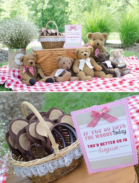 CUTE Teddy Bear Picnic Birthday Photos + Inspiration! Teddy Bear Picnic Birthday Party, Teddy Bear Birthday Party, Picnic Birthday Party, Teddy Bear Party, Bear Picnic, Teddy Bear Theme, Picnic Theme, Teddy Bear Birthday, Bear Birthday Party