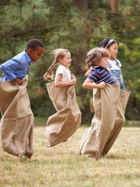 Pta Events, Sack Race, 20th Birthday Party, Birthday Party Games For Kids, Kids Carnival, Youth Games, Harvest Party, Carnival Games, Sports Day