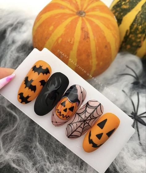 Nails Ideas Halloween, Nails Art Halloween, Acrylic Halloween Nails, Nails Acrylic Halloween, Nails Design Halloween, Halloween Nails Acrylic, Halloween Nails Design, Halloween Nails Ideas, Hallowen Party