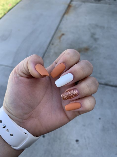 Western Nails, Country Nails, Art Designs Ideas, Fall Gel Nails, Cute Nails For Fall, Simple Acrylic Nails, Fall Acrylic Nails, Cute Gel Nails, Acrylic Nails Coffin Short