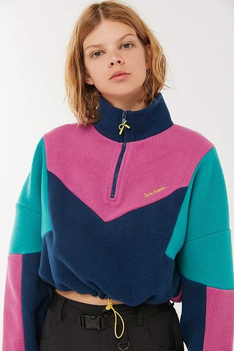 Burda Style, Cropped Sweatshirt, Crop Sweatshirt, Comfy Outfits, Lany, Fashion Inspo Outfits, Color Blocking, Color Block, Urban Outfitters