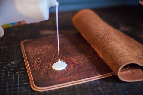 Make This: A DIY Sophisticated Leather Mouse Pad for Your Office - ManMade DIY Diy Leather Gifts, Diy Mouse Pad, Diy Leather Working, Leather Working Projects, Professional Man, Leather Glue, Leather Working Tools, Leather Scrap, Leather Mouse