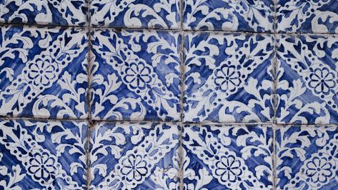 Construction of a new park in Mayfield, Manchester, uncovered a bathhouse used by factory workers 150 years ago. Tile Artwork, Rustic Tile, Light Steel Blue, Floral Wrapping Paper, Portuguese Tiles, Traditional Tile, Versace Home, Hand Painted Tiles, Floral Poster