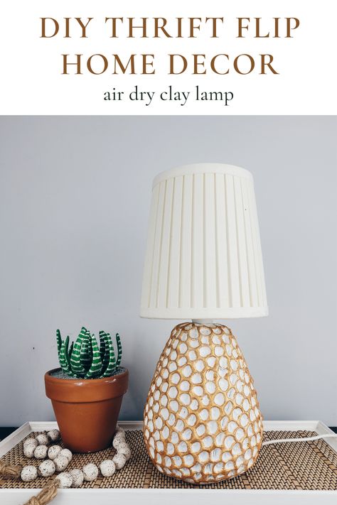 honeycomb table lamp Air Dry Clay Lamp Base, Clay Lamp Diy, Air Dry Clay Lamp, Plaster Vase, Home Decor Thrift, Clay Lamp, Clay Table, Honeycomb Vase, Diy Thrift Flip