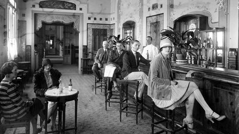 1920s Bar, Paris 1920s, 1920s Speakeasy, Paris Bars, Paris 1900, The Roaring Twenties, The 20s, Roaring 20's, Jazz Age