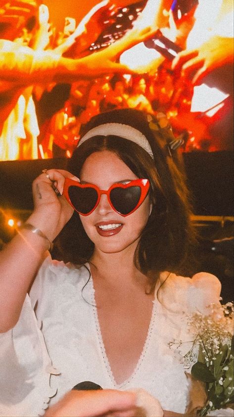 Lana Del Rey Stargirl, Lana Del Rey Collage, Terrence Loves You, Lana Del Rey Love, Lana Del Rey Vinyl, Lana Rey, Shaped Sunglasses, Brooklyn Baby, Love Photo