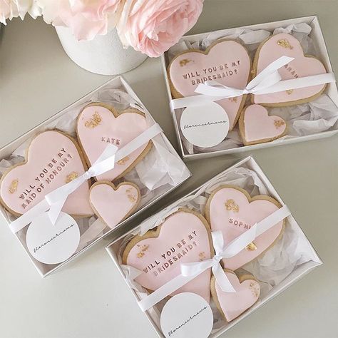 Custom cookie boxes for the special ladies in your life 💕 #bridesmaidproposal  We 🧡 www.blinkedtwice.com Proposal Cupcakes, Pink Party Foods, Bridesmaid Cookies, Bride Cookies, Wedding Cake Cookies, Rose Cookies, Cookie Boxes, Bridesmaid Boxes, Custom Cookie