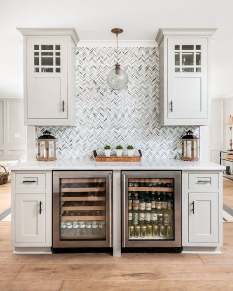 Basement Wet Bar White Cabinets, White Basement Bar, Kitchen Beverage Center, White Bar Cabinet, Bar Cabinet Design, Home Bar Cabinet, Bar Space, Bar Cabinets, Home Bar Rooms