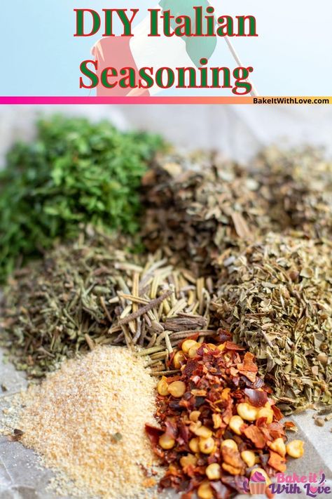 A homemade seasoning mix full of traditional Italian flavor! Italian Seasoning Recipe, Homemade Italian Seasoning, Homemade Dry Mixes, Spice Blends Recipes, Spice Mix Recipes, Diy Spices, Seasoning Recipe, Italian Spices, Rub Recipes