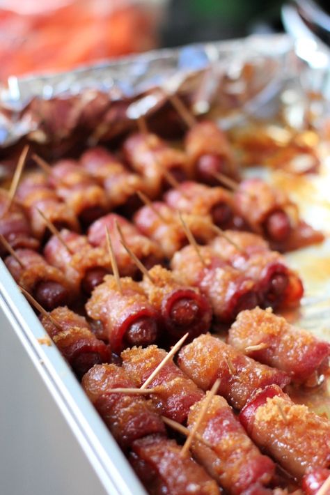 Brown Sugar & Bacon Wrapped Smokies - Showit Blog Brown Sugar Bacon Wrapped Smokies, Wrapped Smokies, Smokies Recipe, Bacon Wrapped Smokies, Halloween Finger Foods, Bacon Dinner, Brown Sugar Bacon, Fingerfood Party, Bacon Appetizers