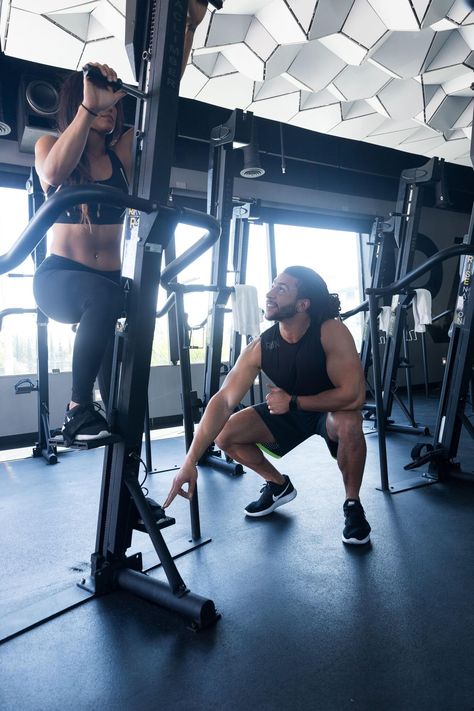 Sick of the Treadmill? This Machine Burns Way More Calories — and Won't Hurt Your Knees Stair Climber Workout, Gym Nutrition, Inner Thigh Workout, 20 Minute Workout, Cardio Training, Thigh Exercises, High Intensity Interval Training, Yahoo News, Interval Training