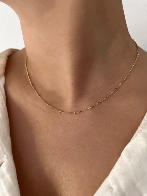 Listing is for one strand 14k gold filled chain necklace 16 inches Gold Necklace Chain Women, Gold Necklace Aesthetic Simple, Simple Chain Design, Simple Gold Chains For Women, Simple Gold Jewelry Aesthetic, Simple Chains Gold, Simple Gold Chain Designs For Women, Shein Jewellery, Pretty Jewellery Necklace