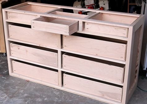 How to build dresser drawers Build Dresser, Build A Dresser, Diy Dresser Build, Diy Chest Of Drawers, Diy Dresser Drawers, Diy Dresser Plans, Simple Dresser, Dresser Plans, Woodworking Desk