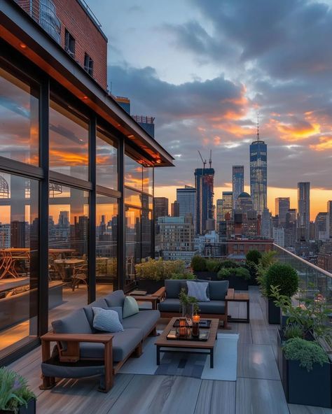 Dream New York City Loft? 🗽 - By: @luxrevive - #modernhomes #modernhome #modernarchitecture #villa #haus #interiorlove #dreamhouse… | Instagram Condo Aesthetic, Boston Condo, Apartamento New York, Penthouse Aesthetic, Appartement New York, Nyc Penthouse, New York Penthouse, Dream Life House, Apartment View