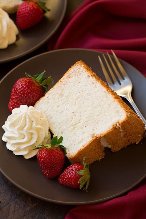 Here is a tried and trusted recipe I have been using for years that I absolutely love. The past few years I've used this Angel Food Cake recipe to make cup Food Magic, Vanilla Bean Cakes, A Piece Of Cake, Strawberry Cakes, Cooking Classy, No Cook Desserts, Angel Food Cake, Orange Recipes, Piece Of Cake