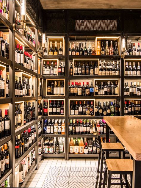 Boutique Liquor Store, Wine Store Design, Wine Shop Interior, Alcohol Store, Alcohol Shop, Wine Boutique, Liquor Shop, Grocery Store Design, Beer Shop