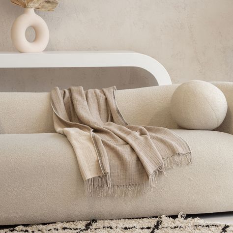 "❤️ DESCRIPTION Are you tired of constantly switching between blankets to find the perfect balance of comfort and warmth? Good thing we have a solution for you: our double-sided blanket in Linen and Merino wool. This luxurious blend of premium fibers offers the perfect combination of softness and breathability, making this comfortable throw the ultimate choice for reading a book on the couch or getting a good night's sleep. The breathable Linen fiber keeps you cool and comfortable, while the Mer Couch Cozy, Linen Throw Blanket, Throw Blanket Couch, Blanket Couch, Wool Throw Blanket, Cashmere Blanket, Plaid Blanket, Cozy Throw Blanket, Wool Throw