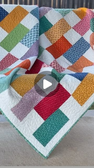 The Seasoned Homemaker | Quilter | Pattern Writer | Blogger on Instagram: "THIS IS CRAZY, BUT IT’S TRUE👇

I used to think quilting required intricate patterns and lots of time. Then I learned the truth—sometimes, less is more. By focusing on smart design and efficient techniques, I’ve transformed the way I quilt.

You don’t need to spend a fortune on fancy tools or devote endless hours to create a beautiful quilt! 😬
 A perfect example is the FREE Five & Dime Quilt Pattern which is designed to be simple yet stunning, making it perfect for quilters of all levels. With just a few basic supplies, you can create a gorgeous quilt in no time.

NOW I create beautiful quilts without the stress, and the FREE Five & Dime Quilt Pattern is one of my favorites to recommend.
 I’ve helped hundreds of qu Chevron Quilts Ideas, Five And Dime Quilt Pattern, Chevron Quilt, Smart Design, Less Is More, Beautiful Quilts, Quilt Patterns, Sewing, Pattern