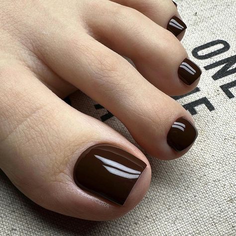 Luxio Linger Brown Nail Polish, Color For Nails, Acrylic Toe Nails, Toe Nail Color, Pretty Toe Nails, Diy Acrylic Nails, Toenail Polish, Ballerina Nails, Toe Nail Designs