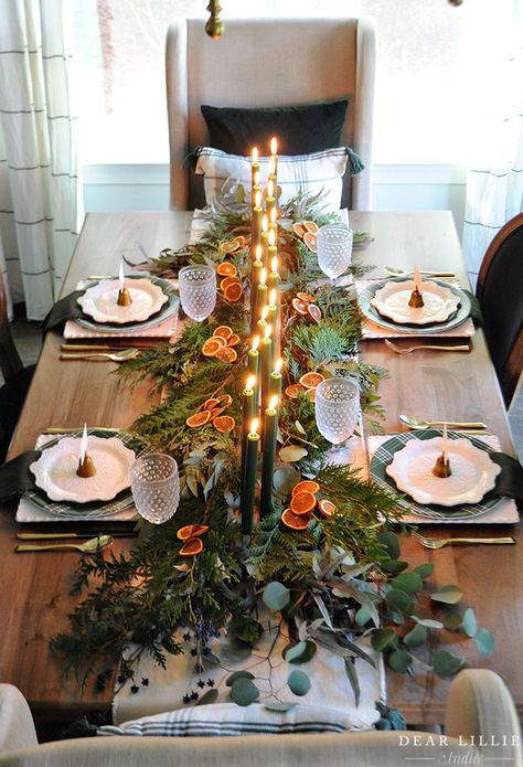 A Little Holiday Tablescape with Some Dried Orange Slices - Dear Lillie Studio Simple Holiday Decor, Centerpiece Christmas, Tafel Decor, Holiday Arrangement, Christmas Entertaining, Holiday Tablescapes, Green Candle, Christmas Tablescapes, Simple Holidays