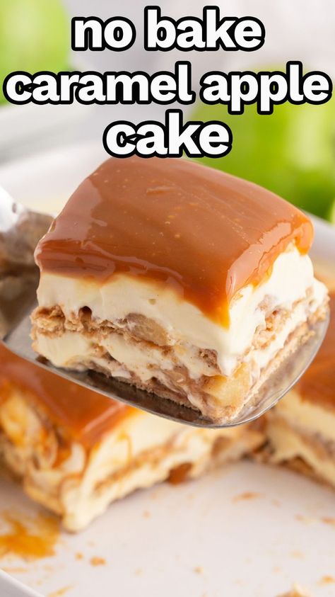 Apple Eclair Cake, Apple Eclair, Quick Apple Dessert, Baked Caramel Apples, Caramel Apple Desserts, Caramel Apple Dip, Baked Caramel, Caramel Apple Cake, Eclair Cake