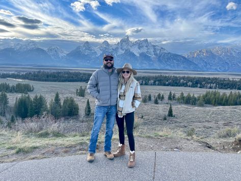 Jackson Hole Wyoming Outfits Fall, Jackson Hole Photography, Jackson Hole Wyoming Thanksgiving, Jackson Hole September Outfits, Jackson Hole Fall Vacation, Jackson Hole Spring Outfits, What To Wear To Jackson Hole In Fall, Jackson Hole Packing List Fall, Yellowstone Outfit Ideas Fall