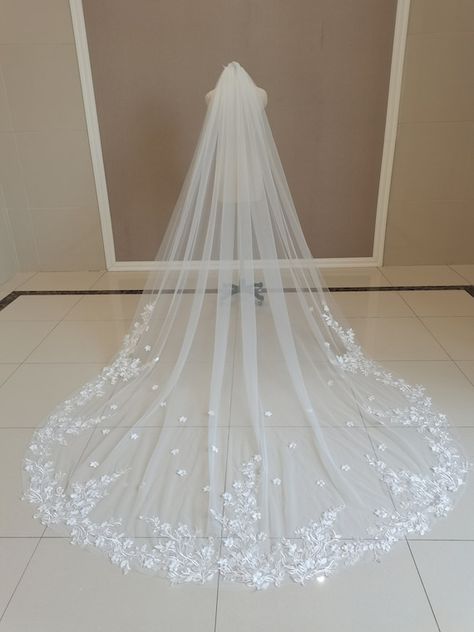 Chapel Wedding Veil, Bride Veil Long, Applique Veil, Long Veils Bridal, Simple Wedding Veil, Lace Cathedral Veil, Elegant Veils, Vail Wedding, Ivory Bridal Veil