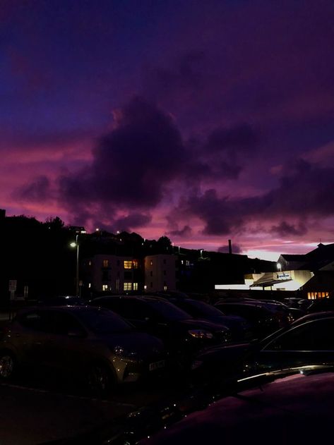 Pin by Joz on l o c k s c r e e n s | Sky aesthetic, Purple sky, Sunrise pictures Pink And Purple Dark Aesthetic, Midnight Aesthetic Sky, Purple Night Sky Aesthetic, Warm Purple Aesthetic, Dark And Pink Aesthetic, Night Purple Aesthetic, Midnight Sky Aesthetic, Midnight Purple Aesthetic, Pink Night Aesthetic