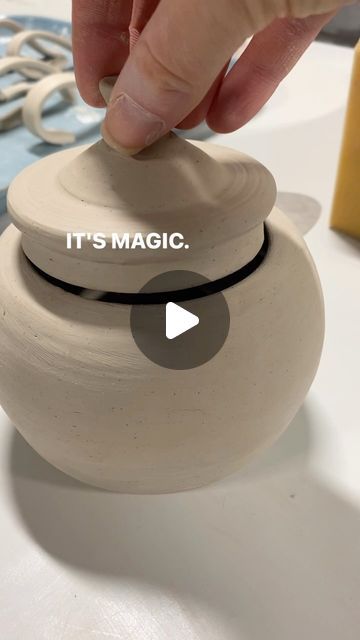 Pottery Form Ideas, Ceramic Closed Form, Closed Forms Pottery, Pottery Lids How To, How To Throw A Lidded Jar, Throwing Lidded Jars, Pottery Closed Form, Wheel Thrown Ceramics Ideas, Closed Form Ceramics