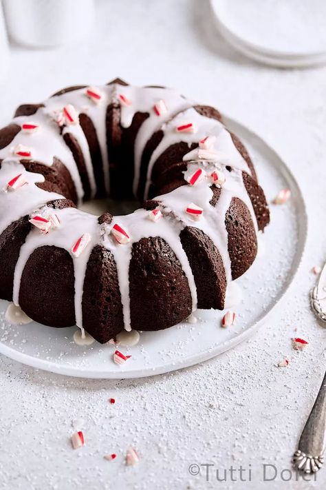 chocolate peppermint bundt cake | Tutti Dolci Peppermint Bundt Cake, Chocolate Peppermint Cake, Peppermint Cake, Chocolate Bundt, Chocolate Pound Cake, Peppermint Cream, Mini Bundt, Cake Mug, Holiday Baking Recipes