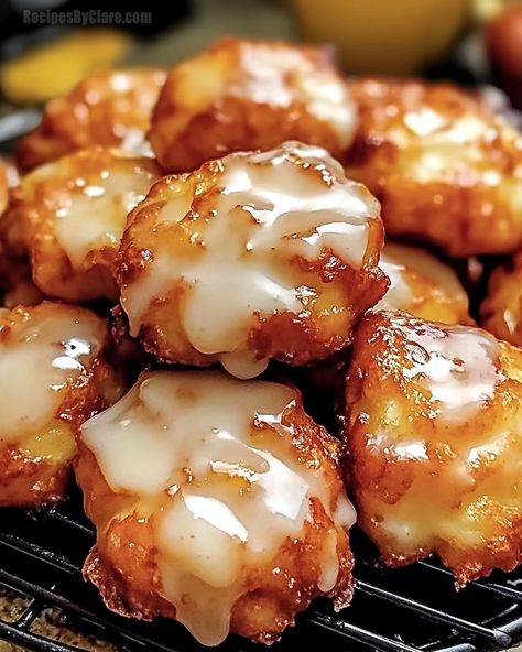 Warm Baked Apple Fritters, Apple Fritters Yeast Dough, Fried Apple Fritters Recipe, Air Fry Apple Fritters, Apple Filled Donut Recipe, Apple Fritter Cookies, Baked Apple Fritter Bites, Big Apple Fritters, Apple Fritters Baked