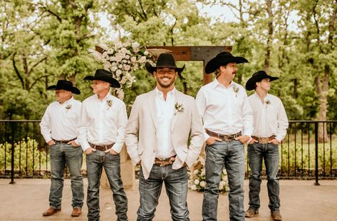 Western Wedding Groomsmen, Cowboy Wedding Attire, Groomsmen Jeans, Groom In Jeans, Country Wedding Groomsmen, Country Wedding Attire, Rustic Groomsmen Attire, Fall Wedding Groomsmen, Country Wedding Groom