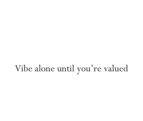 Single Person Quotes, Single Vibes Quotes, Single And Thriving Aesthetic, I Love Being Single Quotes, Single And Thriving, Single Era Quotes, Single And Happy Quotes, Single Era Aesthetic, In My Single Era