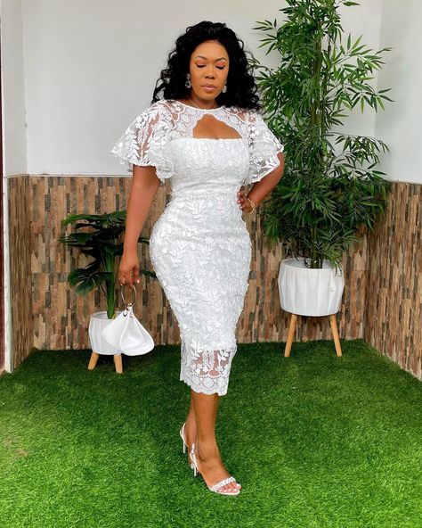 Simple Style For White Lace, Simple White Bridesmaid Dresses, Short White Lace Dress Styles Nigerian, White Traditional Outfit, Sample Lace Short Gown Styles Nigeria, Women Lace Dress Classy, White Dress Classy Elegant Short, White Lace Gown Styles, Simple White Dress Classy