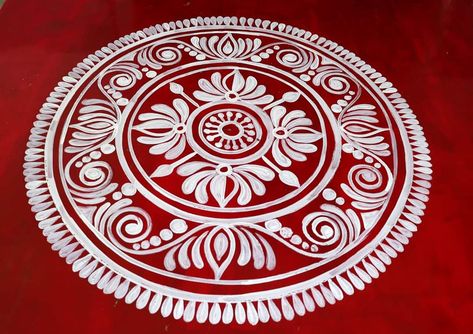 Alpona Design Circle, Alpona Simple Design, Diwali Alpana Designs, Big Alpona Design Bengali, Aipan Design For Deli Simple, Diwali Alpona Design, Diwali Rangoli Designs With Dots, Easy Alpana Designs Bengali, Lokhi Puja Alpona