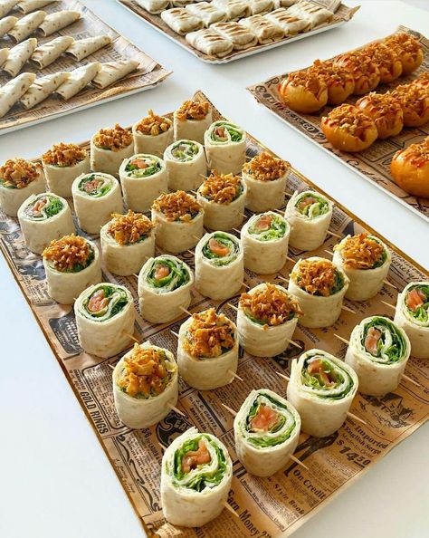 Graduation Party Food Ideas, Graduation Party Food, Catering Food Displays, Best Buffet, Graduation Party Foods, Buffet Ideas, Party Food Buffet, Catering Ideas Food, Party Food Ideas