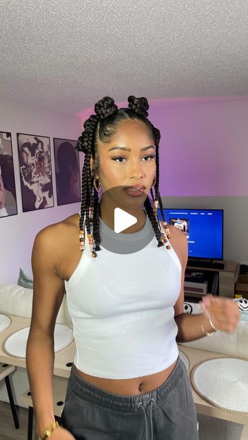 Mariah Ashley ♡ on Instagram: "trying creative hairstyles pt. 1🫶🏽i really wanted to do a 90s inspired style and i’ve always liked the way bantu knots look on other people so i decided to give them a try - what do you guys think??👀

#hairtutorial #blackgirlhairstyles #hairideas" Simple Fast Hairstyles For Black Women, Boho Bantu Knots, Bantu Knots Hairstyles Half Up, Bantu Knot Out Natural Hair, Bantu Knots Hairstyles, Bantu Knot Styles, Bantu Knot Hairstyles, Bantu Knot, Bantu Knot Out