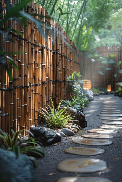 Bamboo Fence Ideas, Bamboo Screening Fence, Bamboo Privacy Fence, Japanese Fence, Privacy Fence Ideas, Fence Options, Pathway Landscaping, Garden Paving, Japanese Garden Design