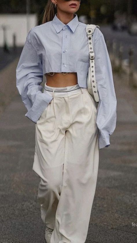 London Street Style Aesthetic, Vacation Outfit Ideas, Outfit Ideas 2024, Outfits Of The Week, Outfits Vacation, New York Outfits, European Summer Outfits, Chic Summer Outfits, High Fashion Outfits