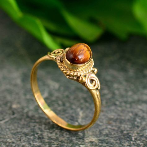 Excited to share the latest addition to my #etsy shop: Tiger Eye Ring, Women Ring, Mens Tiger Eye Gemstone Ring, 925 Sterling Silver Ring, 22k Gold fill, Signet Ring, Handmade Ring, Gift Ring https://etsy.me/3m1MJe7 #boys #vintagegemstones #oval #bezel #bohohippie #no Tigers Eye Wedding Ring, Bracelet Or, Eye Band, Tiger Eye Ring, Tiger Eye Gemstone, Ring Mens, Tigers Eye Gemstone, Oval Rings, Eye Ring