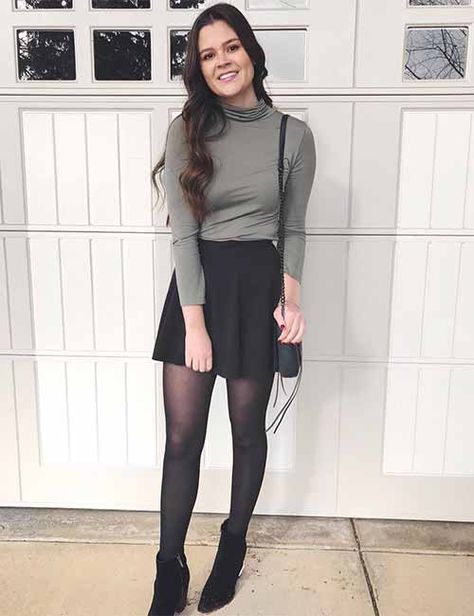 Skater Skirt Outfit For Winter, Skirt Outfit For Winter, Black Skater Skirt Outfit, Black Skirt Outfit Winter, Black Maxi Skirt Outfit, Mini Skirt Outfit Winter, Skater Dress Outfit, Green Skater Skirt, Skater Skirt Outfit