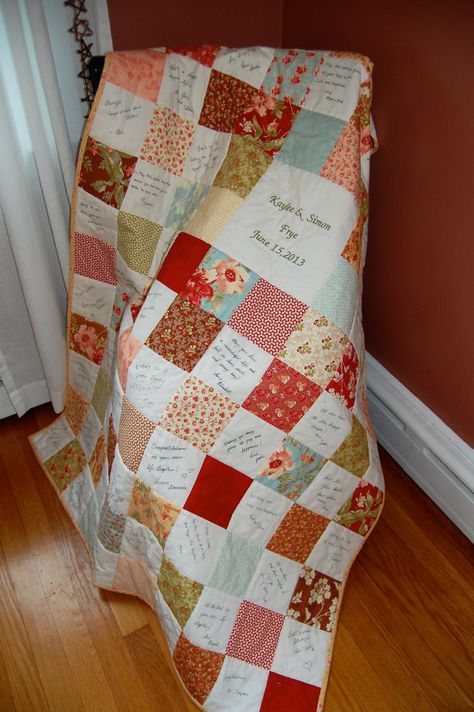 Wedding Guest Quilt, Wedding Guest Book Quilt, Wedding Quilts, Quilt Modernen, Signature Quilts, Wedding Quilt, Quilt Care, Memory Quilt, Book Quilt