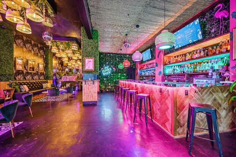 Bar Tour: Tipsy Flamingo - Bar Business Local Bar Ideas, Funky Bar Ideas For Home, Girlie Bar Ideas, Trendy Bar Design, Bar Business Ideas Interior Design, Pop Bar Design, Fun Bar Ideas, Cool Bars Designs, Funky Bar Design