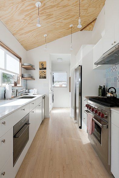 11 Galley Kitchen Redesign Ideas That Are Full of Flavor White Galley Kitchens, White Modern Kitchen Ideas, Attic Kitchen, Kitchen Triangle, Galley Kitchen Design, Galley Kitchens, Kitchen Redesign, New Kitchen Cabinets, Beach Cottage Decor