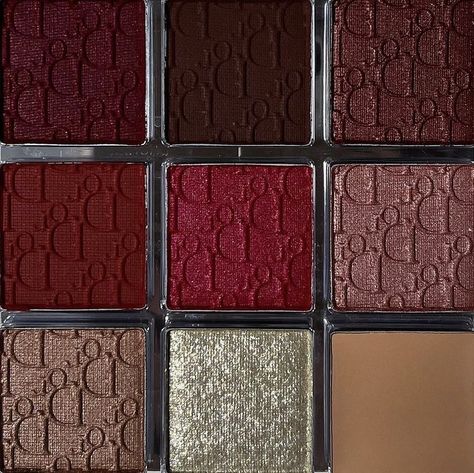 Dior Backstage Eye Palette - 009 - Burgundy Neutrals #pinterest #dior #makeup #maquillage #palette #diorbackstage #burgundy #009burgundy #girl Cherry Core, Tvd Characters, Coquette Red, Terrence Loves You, Emma Ross, Inspiration Tattoos, Cherry Wine, Red Girl, Smink Inspiration