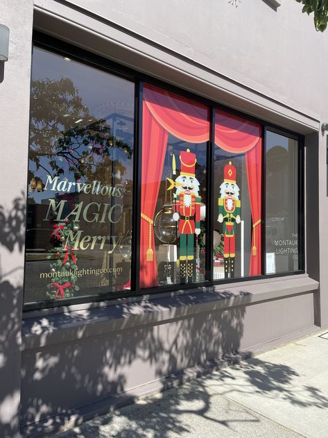 5 Favourite Window Display Formats — Design Merchants Window Display Christmas Ideas, Window Display Christmas, Giant Props, Bride Clipart, Holiday Window Display, Visual Merchandiser, Christmas Displays, Store Window Displays, Christmas Window Display