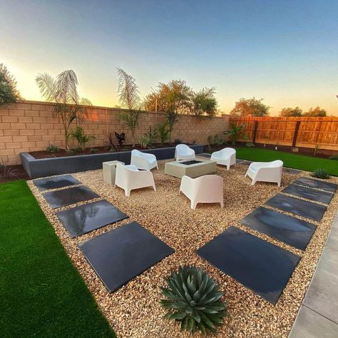 No Grass Backyard Ideas, Grass Backyard Ideas, Grass Backyard, Turf Backyard, Desert Backyard, Arizona Backyard, Large Backyard Landscaping, Small Backyard Design Ideas, Patio Grande