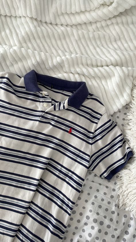 Polo Boy Aesthetic, Men’s Polo, Aesthetic Polo Outfits, Poloshirt Outfit For Men, Polo Shirt Aesthetic, Polos Aesthetic, Polo Ralph Lauren Aesthetic, Polo Aesthetic, Polo Ralf Lauren