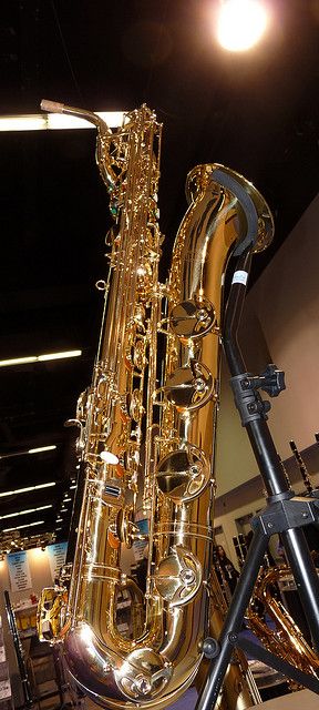 Buffet Baritone Saxophones, via Flickr. Bari Sax, Beautiful Instruments, Baritone Saxophone, Baritone Sax, Dope Music, Brass Instruments, Woodwind Instruments, Music Illustration, Concert Band